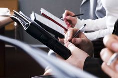 إدارة المطالبات العقدية